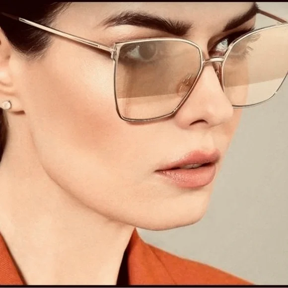 Tom Ford Helena Sunglusses - Picture 8 of 8